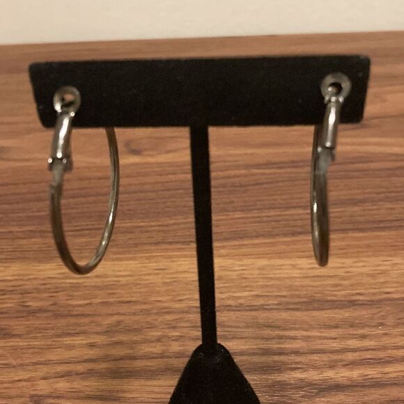 Set of 2 items. Glass Beaded Dual Layered Necklace & Matching Hoop Earrings. - Picture 5 of 5